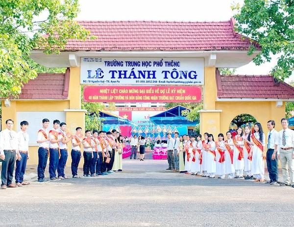 danh gia truong thpt le thanh tong gia lai co tot khong 1